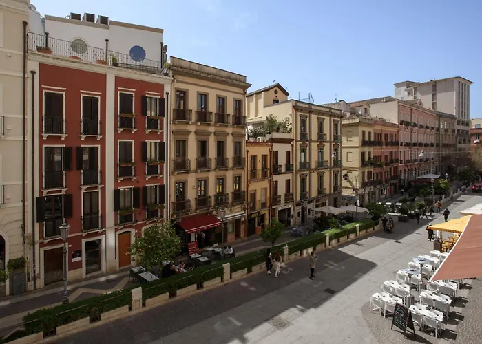 Luxury Design カリアリ