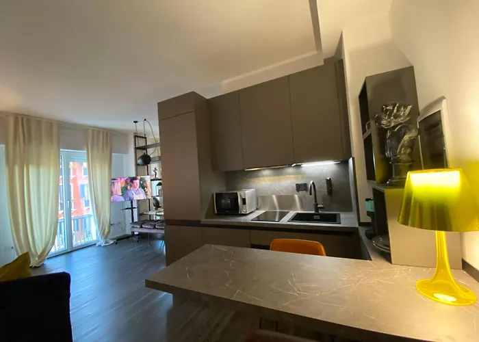 Luxury Design アパート *